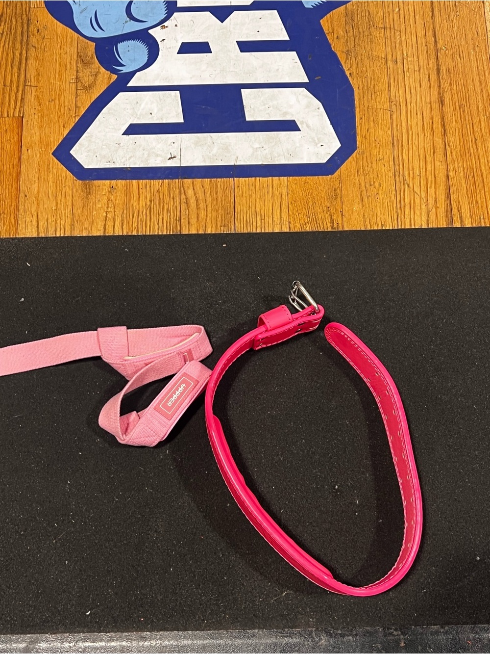 Womens UPPER Pink lifting belt